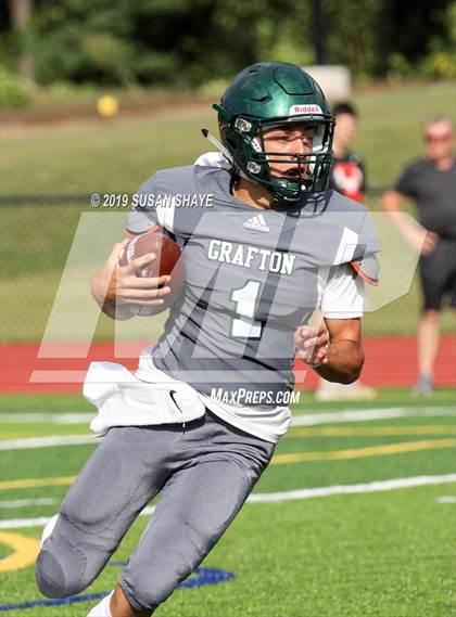 Thumbnail 2 in Grafton @ St. John's (Scrimmage) photogallery.