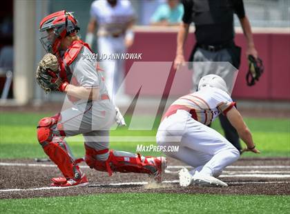 Thumbnail 1 in Tomball @ Cypress Woods (UIL 6A Bi-District Playoff) photogallery.