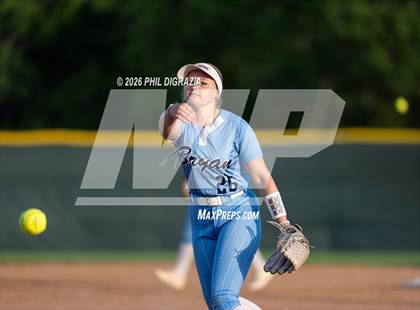 Thumbnail 3 in Midway @ Bryan photogallery.