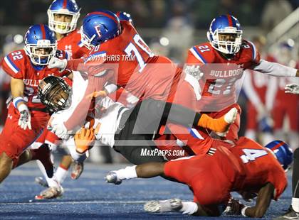 Thumbnail 2 in Central @ Folsom (CIF NorCal Regional 1-AA Division Final) photogallery.