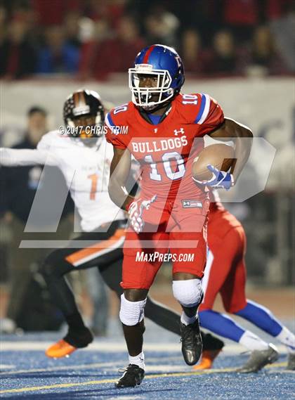 Thumbnail 2 in Central @ Folsom (CIF NorCal Regional 1-AA Division Final) photogallery.