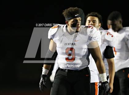 Thumbnail 2 in Central @ Folsom (CIF NorCal Regional 1-AA Division Final) photogallery.