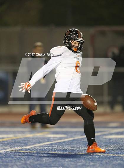 Thumbnail 1 in Central @ Folsom (CIF NorCal Regional 1-AA Division Final) photogallery.