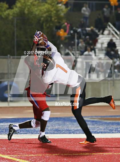 Thumbnail 3 in Central @ Folsom (CIF NorCal Regional 1-AA Division Final) photogallery.