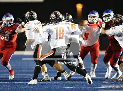 Thumbnail 1 in Central @ Folsom (CIF NorCal Regional 1-AA Division Final) photogallery.