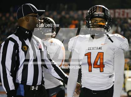 Thumbnail 1 in Central @ Folsom (CIF NorCal Regional 1-AA Division Final) photogallery.