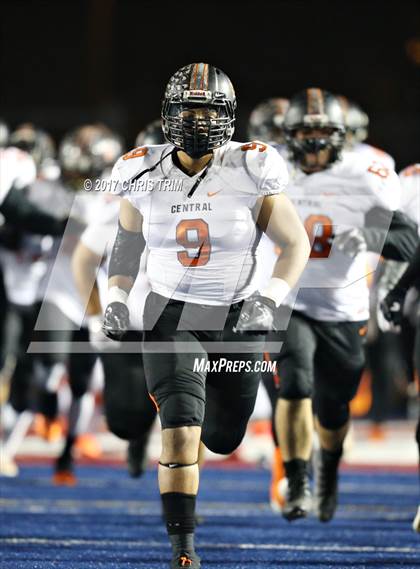Thumbnail 1 in Central @ Folsom (CIF NorCal Regional 1-AA Division Final) photogallery.