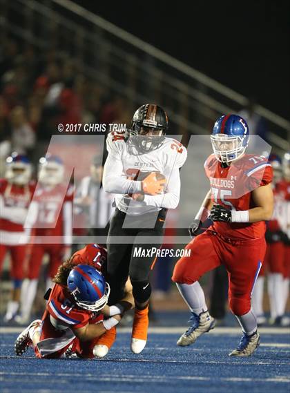 Thumbnail 1 in Central @ Folsom (CIF NorCal Regional 1-AA Division Final) photogallery.