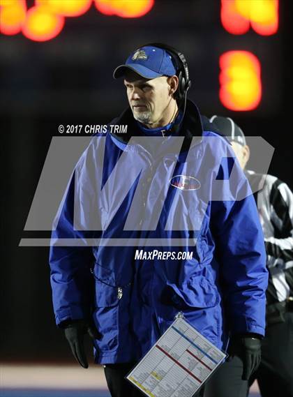 Thumbnail 2 in Central @ Folsom (CIF NorCal Regional 1-AA Division Final) photogallery.