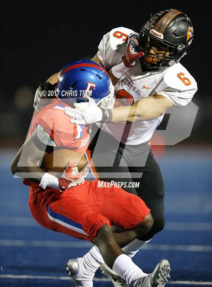 Thumbnail 1 in Central @ Folsom (CIF NorCal Regional 1-AA Division Final) photogallery.