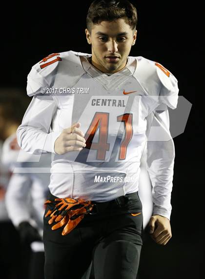 Thumbnail 2 in Central @ Folsom (CIF NorCal Regional 1-AA Division Final) photogallery.