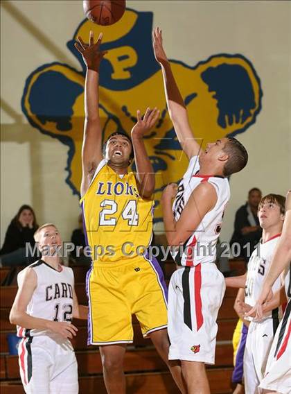 Thumbnail 3 in Live Oak vs. Corning (Pierce Tournament) photogallery.