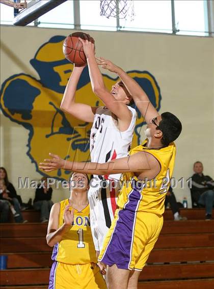 Thumbnail 2 in Live Oak vs. Corning (Pierce Tournament) photogallery.