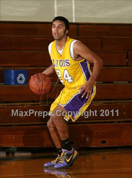 Thumbnail 1 in Live Oak vs. Corning (Pierce Tournament) photogallery.