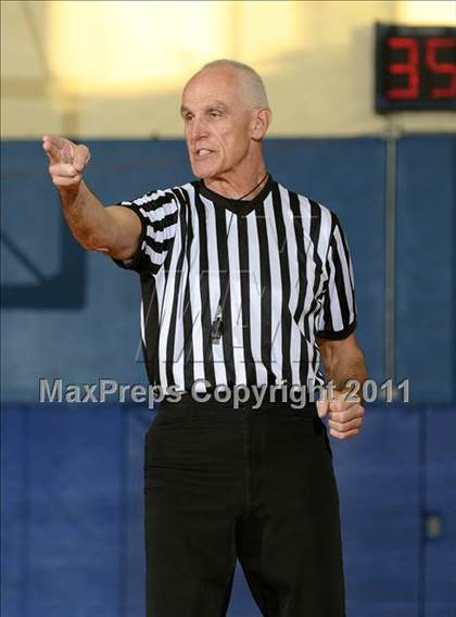 Thumbnail 3 in Live Oak vs. Corning (Pierce Tournament) photogallery.