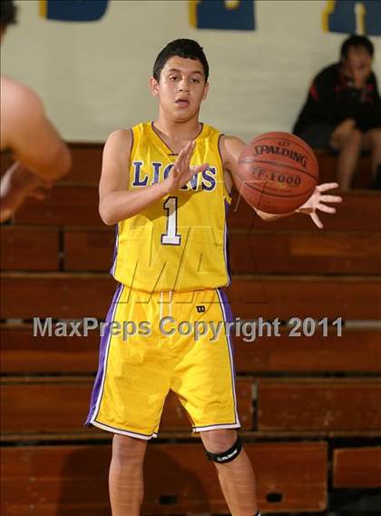 Thumbnail 3 in Live Oak vs. Corning (Pierce Tournament) photogallery.