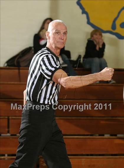 Thumbnail 3 in Live Oak vs. Corning (Pierce Tournament) photogallery.