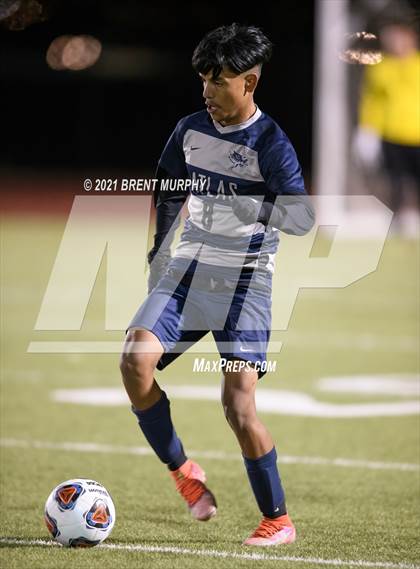 Thumbnail 3 in Atlas Preparatory School vs. Roaring Fork (CHSAA 3A Semifinals) photogallery.