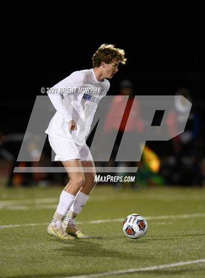 Thumbnail 2 in Atlas Preparatory School vs. Roaring Fork (CHSAA 3A Semifinals) photogallery.