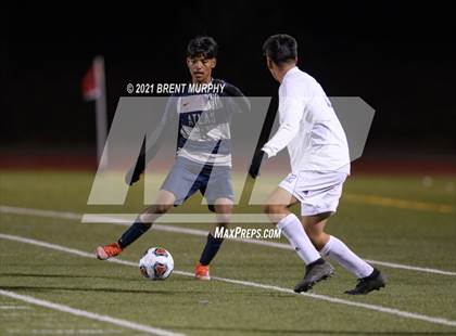 Thumbnail 3 in Atlas Preparatory School vs. Roaring Fork (CHSAA 3A Semifinals) photogallery.