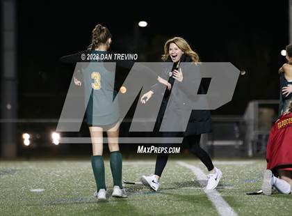 Thumbnail 3 in Gloucester vs. Loudoun Valley (VHSL Class 4 Final) photogallery.