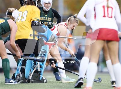 Thumbnail 3 in Gloucester vs. Loudoun Valley (VHSL Class 4 Final) photogallery.