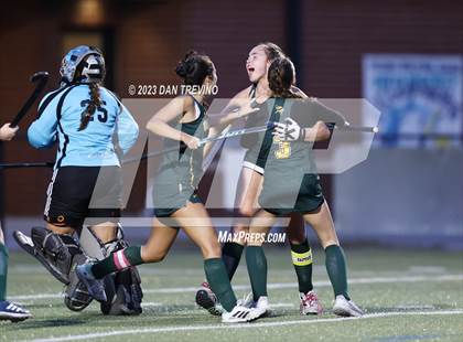 Thumbnail 2 in Gloucester vs. Loudoun Valley (VHSL Class 4 Final) photogallery.