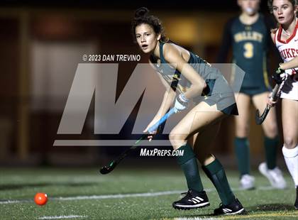 Thumbnail 1 in Gloucester vs. Loudoun Valley (VHSL Class 4 Final) photogallery.