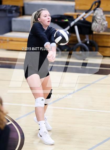 Thumbnail 2 in Frontier @ Stockdale photogallery.