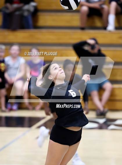 Thumbnail 3 in Frontier @ Stockdale photogallery.