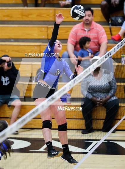 Thumbnail 3 in Frontier @ Stockdale photogallery.