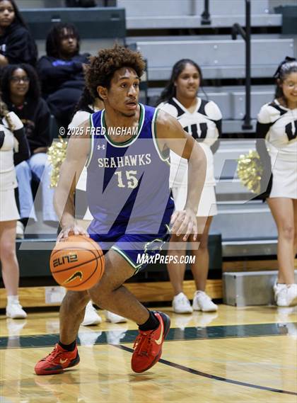 Thumbnail 1 in Westfield vs. South Lakes (VHSL Class 6D Region Final) photogallery.