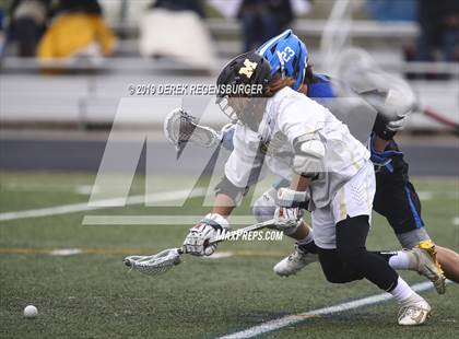 Thumbnail 2 in Highlands Ranch vs Monarch (CHSAA 5A 1st Round) photogallery.