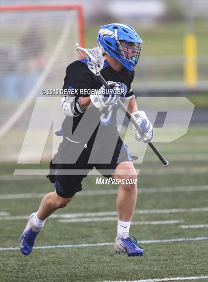 Thumbnail 1 in Highlands Ranch vs Monarch (CHSAA 5A 1st Round) photogallery.
