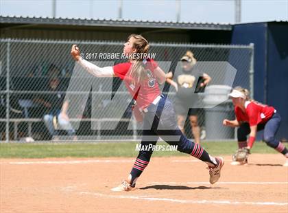Thumbnail 2 in Crandall vs Aubrey (UIL 4A Regional Quarterfinal, Game 3) photogallery.