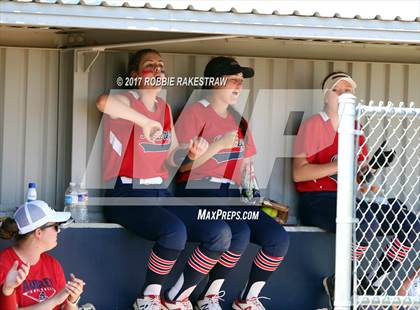 Thumbnail 3 in Crandall vs Aubrey (UIL 4A Regional Quarterfinal, Game 3) photogallery.