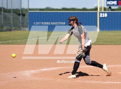Thumbnail 3 in Crandall vs Aubrey (UIL 4A Regional Quarterfinal, Game 3) photogallery.