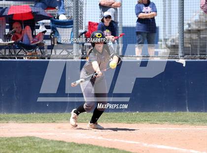Thumbnail 2 in Crandall vs Aubrey (UIL 4A Regional Quarterfinal, Game 3) photogallery.
