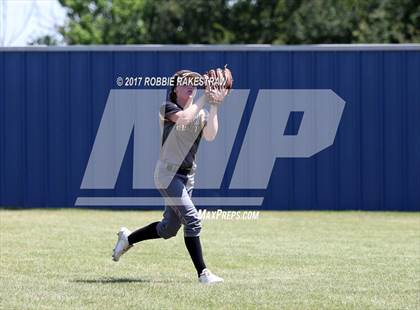 Thumbnail 2 in Crandall vs Aubrey (UIL 4A Regional Quarterfinal, Game 3) photogallery.