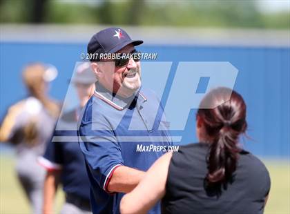 Thumbnail 2 in Crandall vs Aubrey (UIL 4A Regional Quarterfinal, Game 3) photogallery.