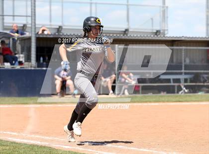 Thumbnail 2 in Crandall vs Aubrey (UIL 4A Regional Quarterfinal, Game 3) photogallery.
