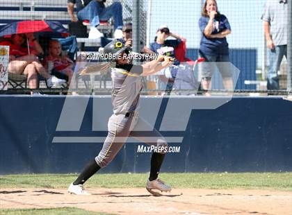 Thumbnail 2 in Crandall vs Aubrey (UIL 4A Regional Quarterfinal, Game 3) photogallery.