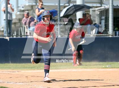 Thumbnail 1 in Crandall vs Aubrey (UIL 4A Regional Quarterfinal, Game 3) photogallery.