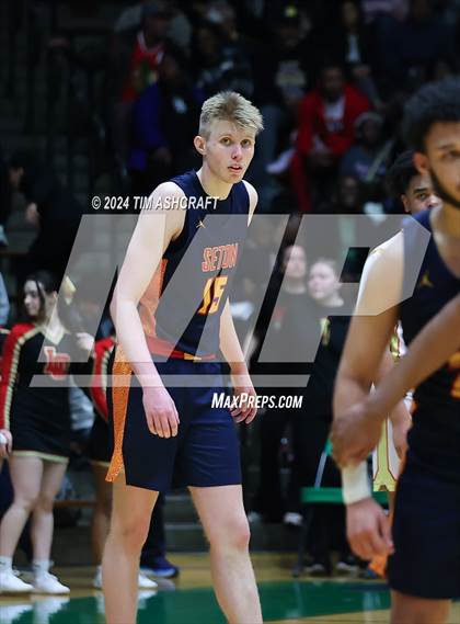 Thumbnail 1 in Seton Catholic vs Liberty Christian (IHSAA 3A Regional 27 Final) photogallery.