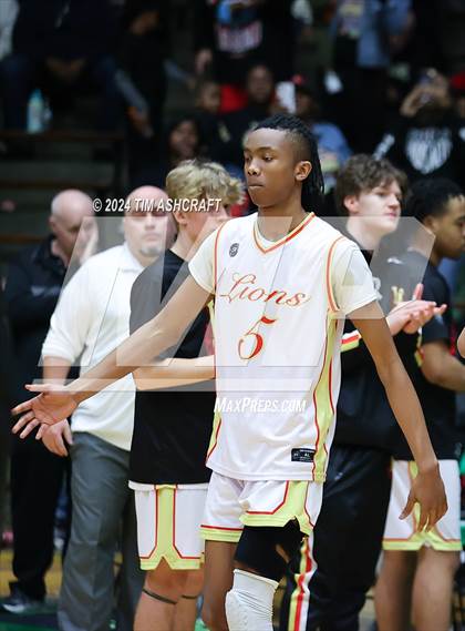 Thumbnail 2 in Seton Catholic vs Liberty Christian (IHSAA 3A Regional 27 Final) photogallery.
