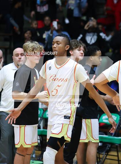 Thumbnail 1 in Seton Catholic vs Liberty Christian (IHSAA 3A Regional 27 Final) photogallery.