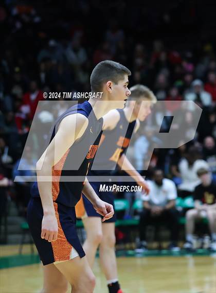 Thumbnail 2 in Seton Catholic vs Liberty Christian (IHSAA 3A Regional 27 Final) photogallery.