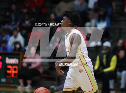 Thumbnail 3 in Seton Catholic vs Liberty Christian (IHSAA 3A Regional 27 Final) photogallery.