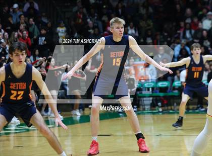 Thumbnail 3 in Seton Catholic vs Liberty Christian (IHSAA 3A Regional 27 Final) photogallery.