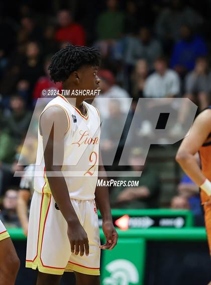 Thumbnail 3 in Seton Catholic vs Liberty Christian (IHSAA 3A Regional 27 Final) photogallery.